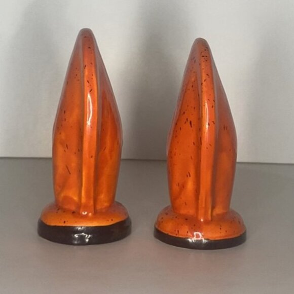 Vintage Japan Ceramic Lobster Claw Pair Salt & Pepper Shakers - Picture 6 of 9